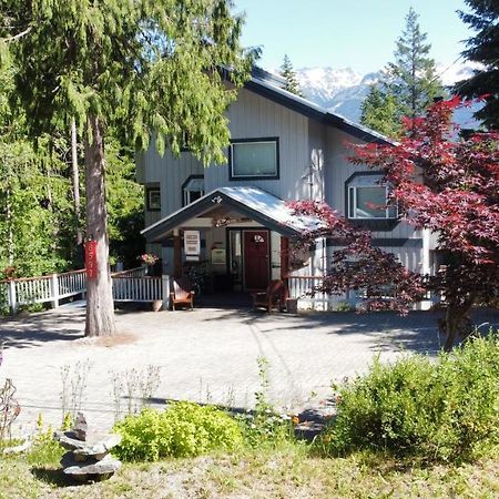 Wildflower Private Studio Suite By Belle Neige Whistler Exterior photo